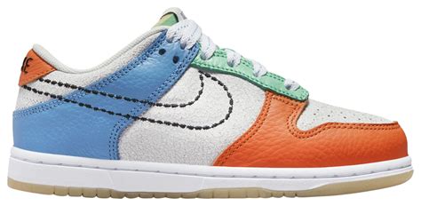 nike handschoenen footlocker|Nike Dunk Low Launching November 13 .